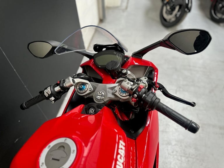 2019/19 Ducati Supersport S Motorcycle 