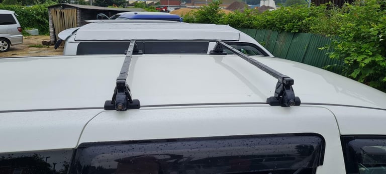 TOYOTA ALPHARD ROOF RACK TO FIT 2002 - 2008 MODEL IN STOCK