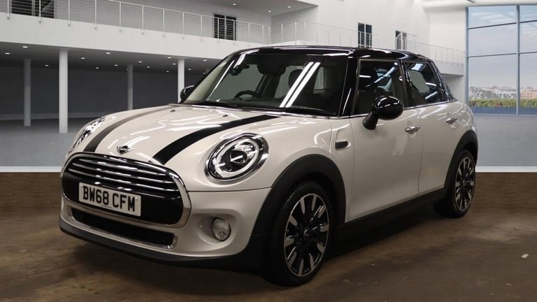 2019 MINI Hatch 1.5 Cooper Exclusive Hatchback 5dr Petrol Steptronic Euro 6 (s/s) (136 ps) Hatchb...
