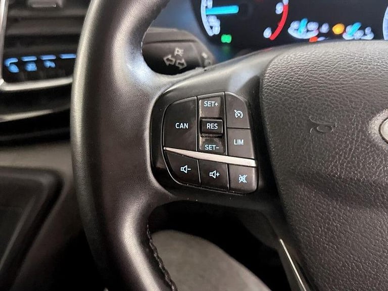 2022 Ford Transit Custom 2.0 300 EcoBlue Limited Crew Van Auto L2 H1 Euro 6 5dr Automatic Combi V...