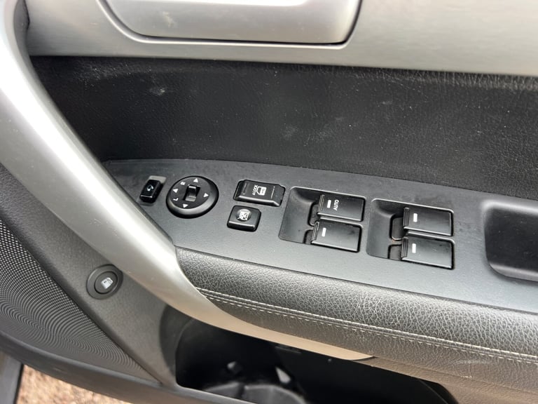 2010 Kia Sorento 2.2 CRDi KX-2 5dr ESTATE Diesel Manual