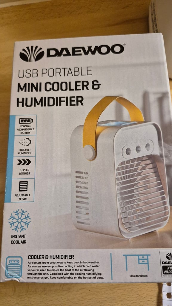 image for Mini cooler 
