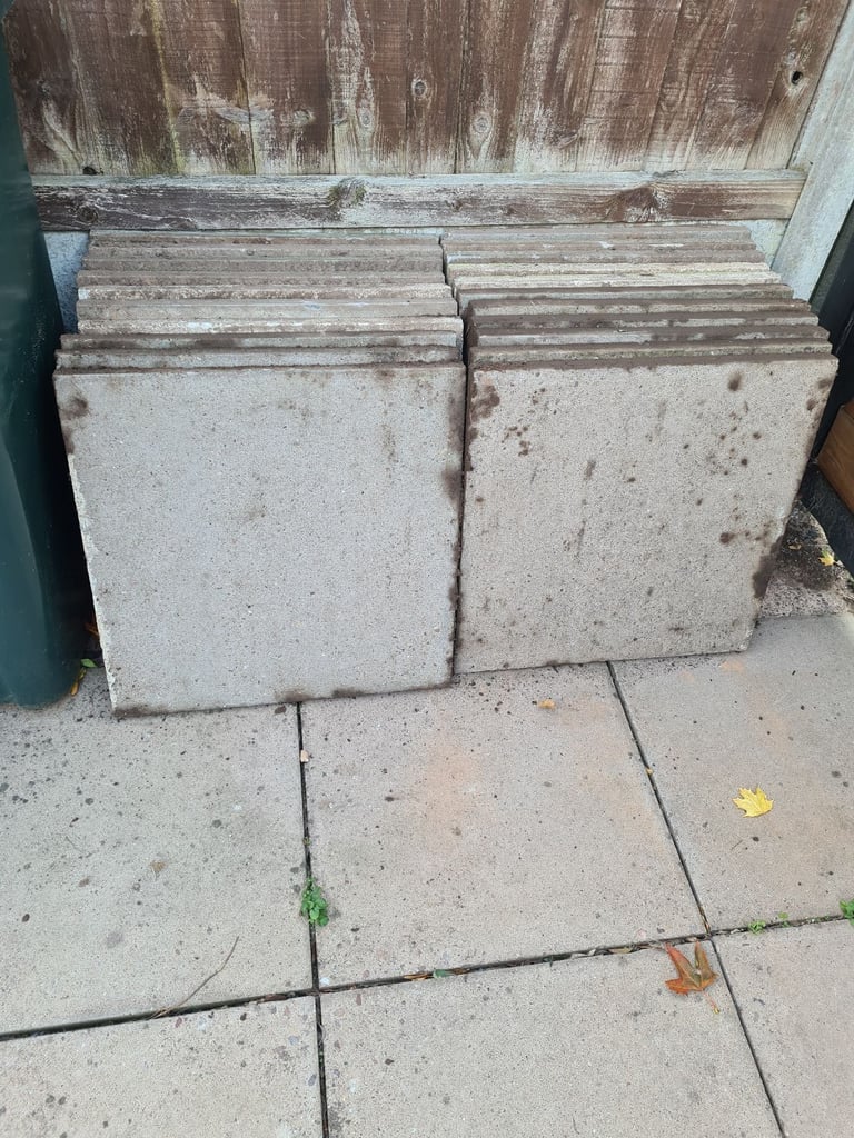 image for 21no 600x600 used paving slabs