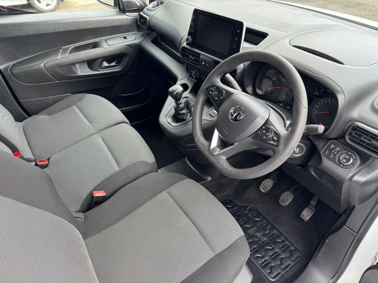 2021 Vauxhall Combo 1.5 Turbo D 2300 Sportive Panel Van 6dr Diesel Manual L2 H1 Euro 6 (100 ps) P...