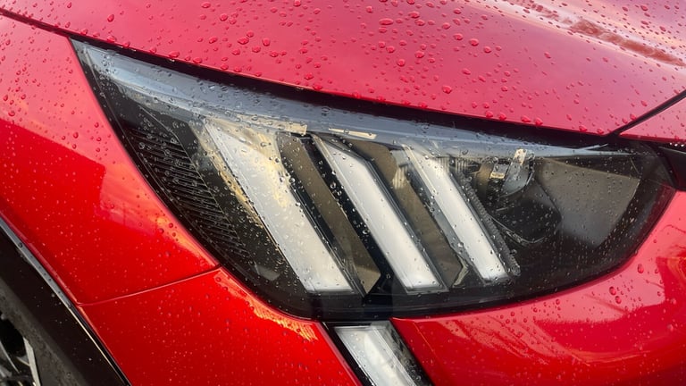 2022 Peugeot 208 1.2 PureTech 100 GT 5dr Petrol Hatchback Hatchback Petrol Manual