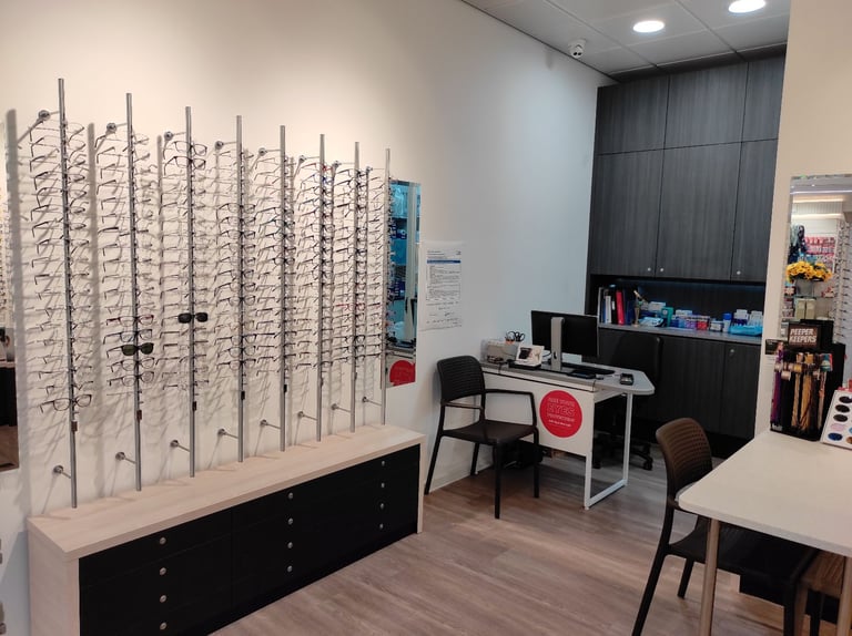 Pearl Vision Opticians in Tooting, London