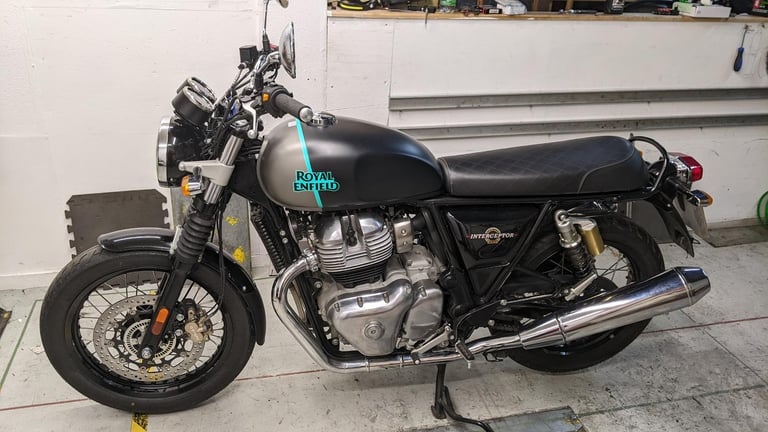 Royal Enfield INTERCEPTOR INT 650 E5