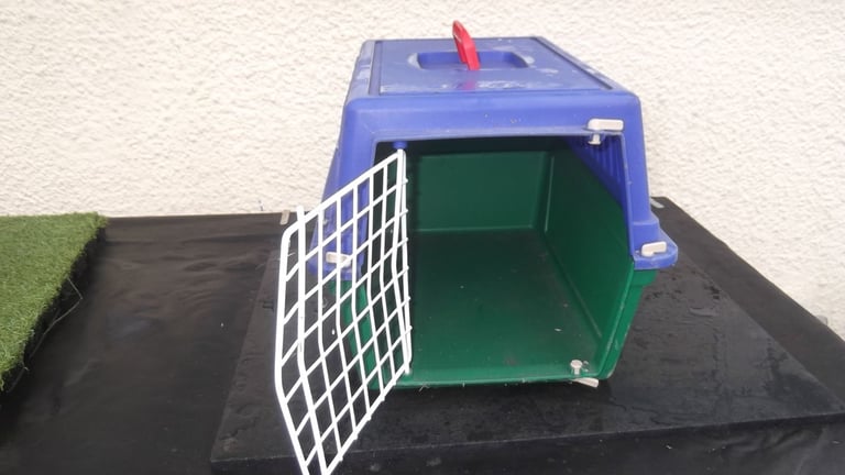 Pet travel cage