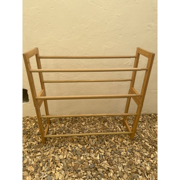 Two stackable and extendable shoe racks
