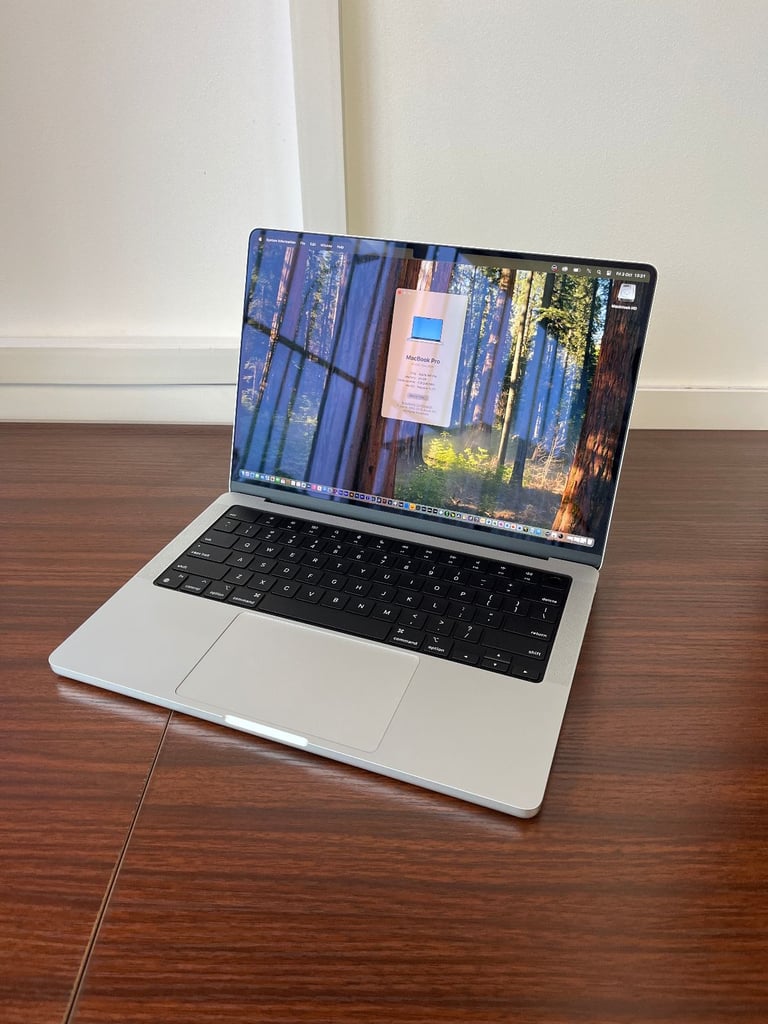 image for Apple MacBook Pro M4 PRO 14'' 24GB Ram 500GB SSD Adobe 2024 Logic Pro 11 Ableton