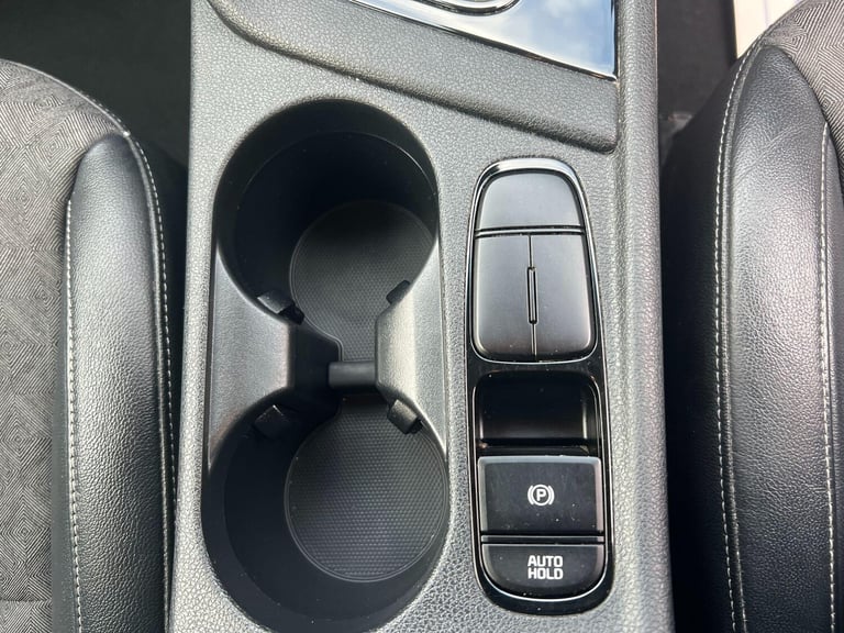 2019 Kia Niro 1.6 GDi 2 DCT Euro 6 (s/s) 5dr HATCHBACK Petrol/Electric Hybrid Automatic