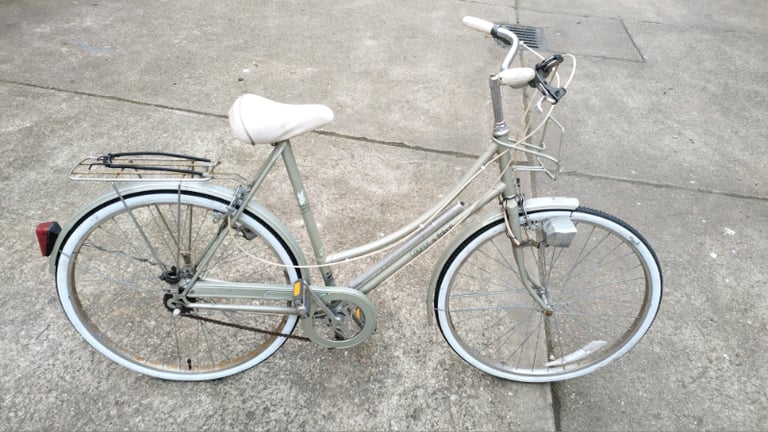 image for 1985 raleigh caprice dutch loop bicycle step over ladies. free loc del