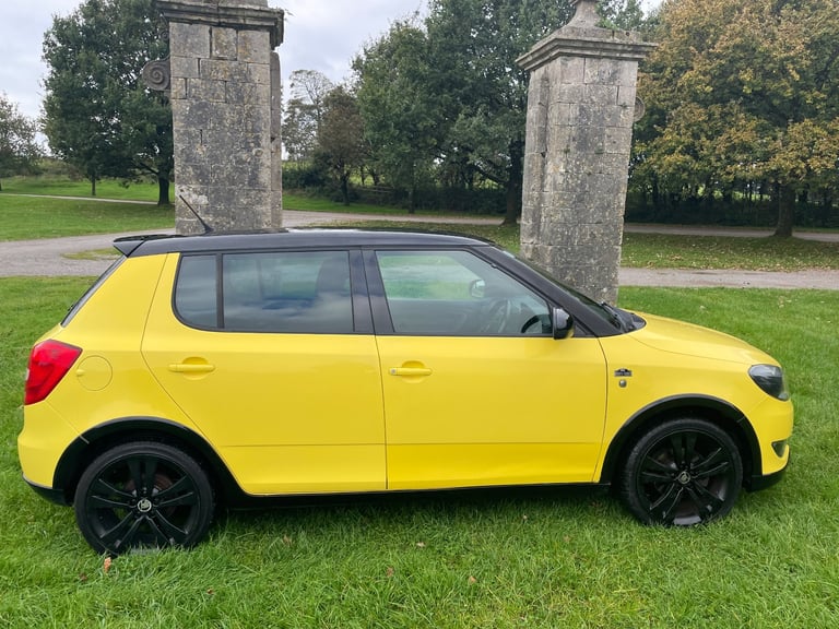 image for Skoda, FABIA, Hatchback, 2014, Manual, 1197 (cc), 5 doors