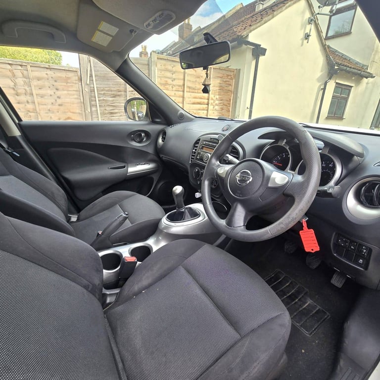 Nissan, JUKE, Hatchback, 2013, Manual, 1598 (cc), 5 doors
