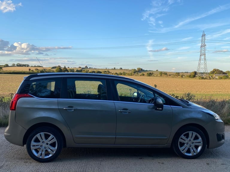 2015 Peugeot 5008 1.6 e-HDi Active MPV 5dr Diesel EGC Euro 5 (s/s) (115 ps) MPV Diesel Automatic