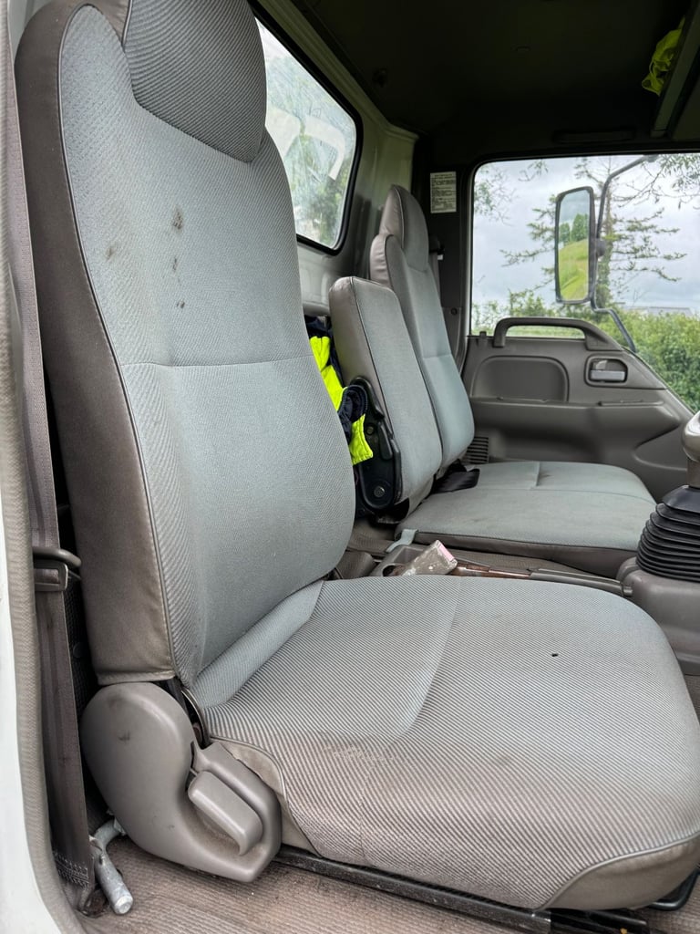 Isuzu NPR 65 P Breakdown Truck