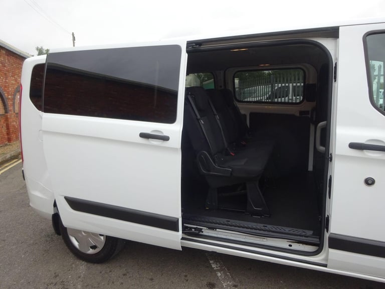 2021 Ford Transit Custom 2.0 320 EcoBlue Trend Kombi L2 H1 Euro 6 (s/s) 5dr MPV Diesel Manual