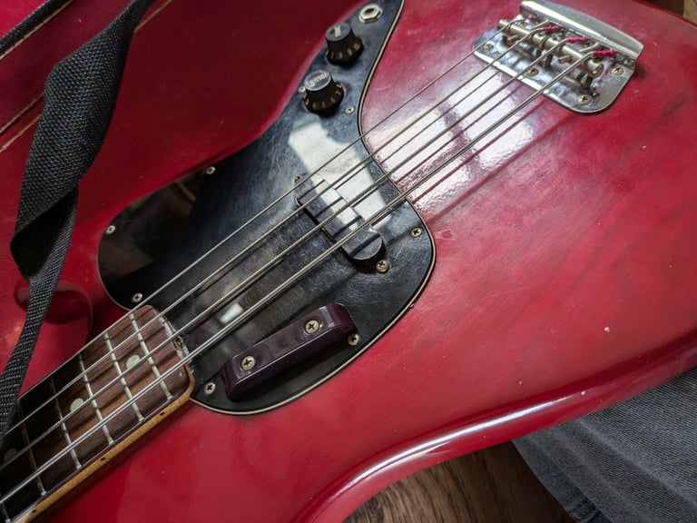 American Fender music master bass 