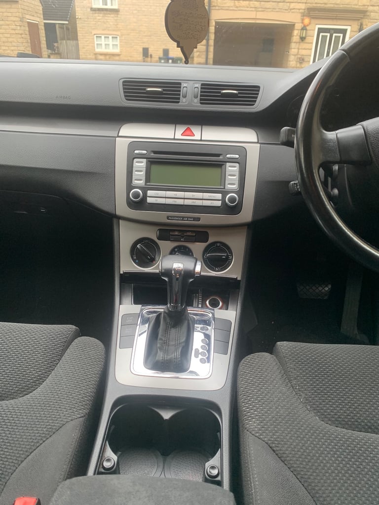 Volkswagen, PASSAT, Saloon, 2007, Semi-Auto, 1968 (cc),4 doors - Image 10