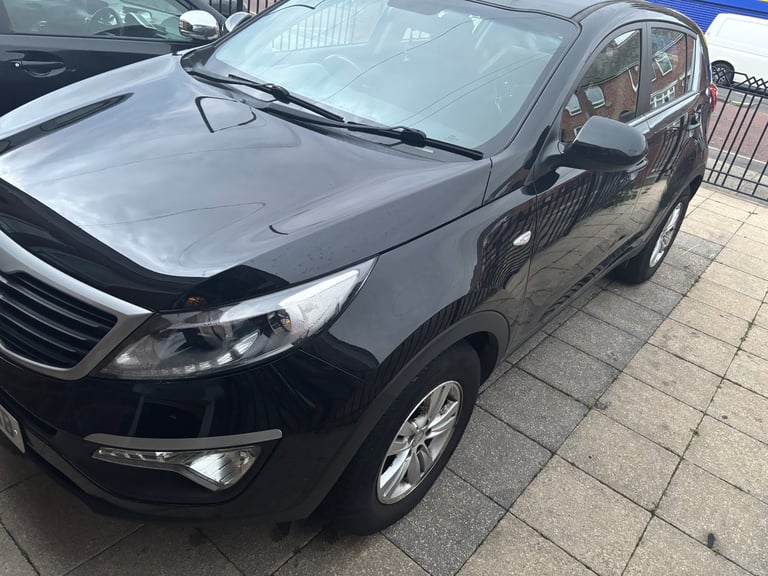 Kia, SPORTAGE, Estate, 2012, Manual, 1685 (cc), 5 doors