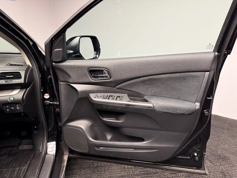 2014 Honda CR-V 2.2 i-DTEC Black Edition SUV 5dr Diesel Auto 4WD Euro 5 (150 ps) Diesel Automatic