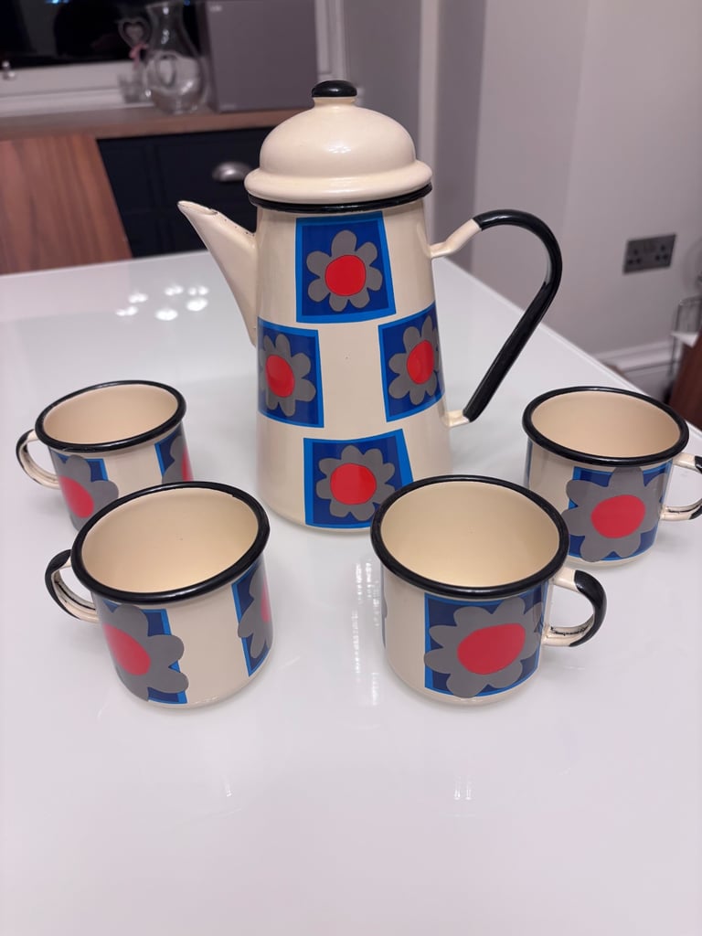 image for Pretty coffee pot and matching cups