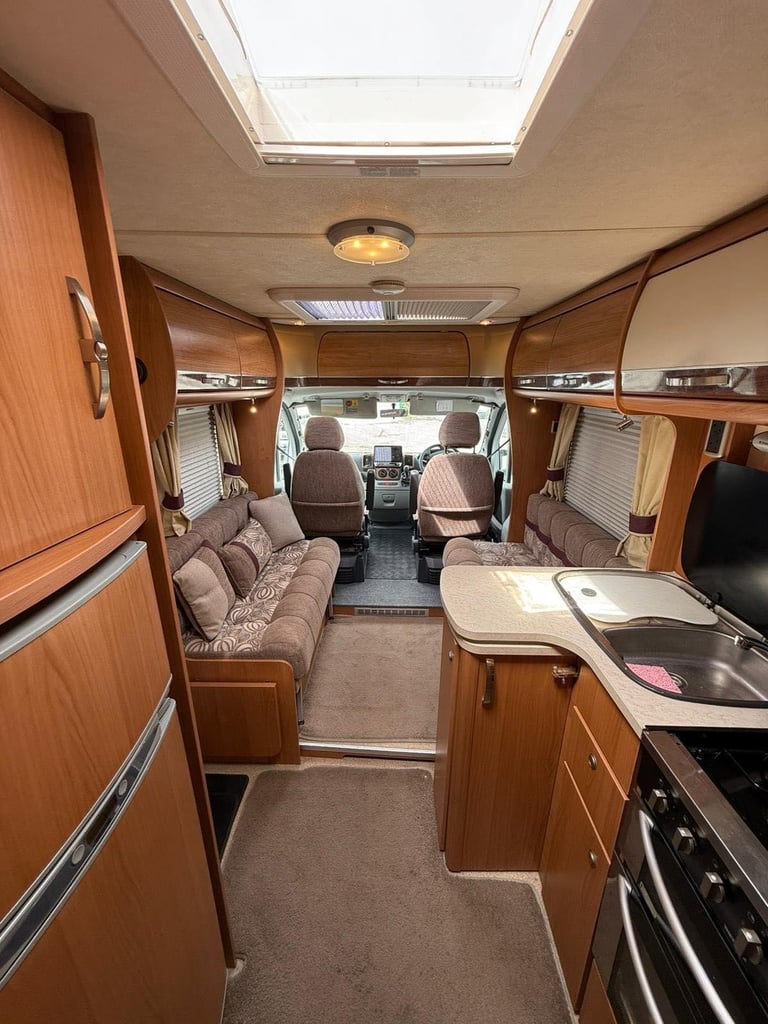 2011 PEUGEOT AUTOCRUISE AUGUSTA - 4 BERTH MOTORHOME 