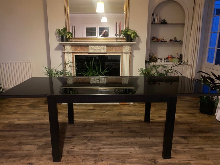 ✨ Elegant extending table 
