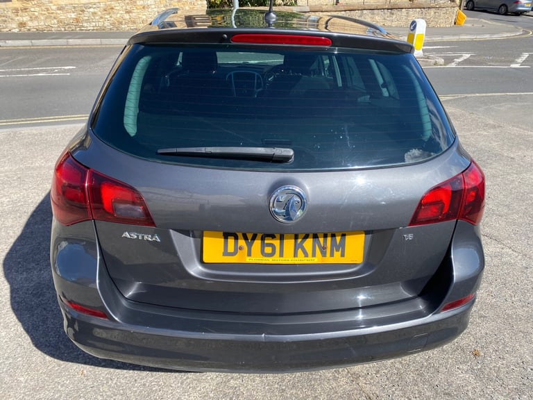 2011 Vauxhall Astra 1.6i 16V SRi 5dr ESTATE Petrol Manual