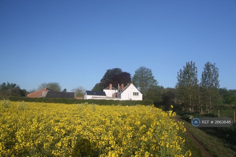 1 bedroom in Silk Mills Road, Taunton, TA1 (#2663846)