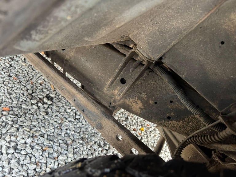 2004 Land Rover Discovery 2.5 TD5 S Station Wagon 5dr (7 Seats) ESTATE Diesel Automatic