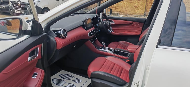 2022 MG MG HS 1.5 T-GDI 16.6kWh Exclusive Auto Euro 6 (s/s) 5dr ESTATE Petrol/Electric Hybrid Aut...