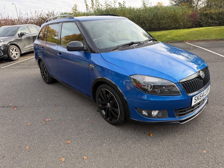 Skoda, FABIA, Estate, 2014, Manual, 1598 (cc), 5 doors