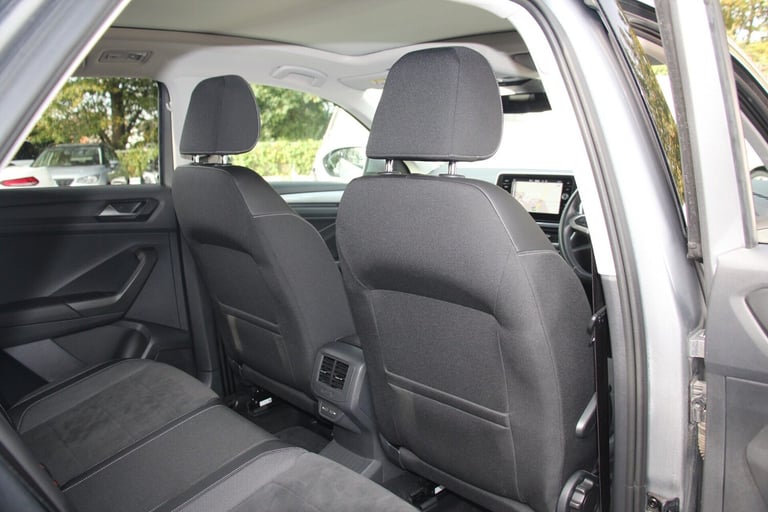 2023 Volkswagen T-Roc STYLE TSI Hatchback Petrol Manual