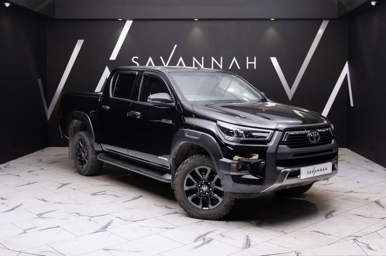 image for 2021 Toyota Hilux 2.8 D-4D Invincible X Pickup Double Cab 4dr Diesel Manual 4WD Euro 6 (s/s) PICK...
