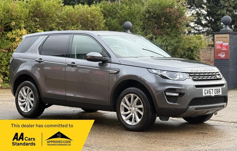 image for 2018 Land Rover Discovery Sport 2.0 TD4 SE Tech Auto 4WD Euro 6 (s/s) 5dr