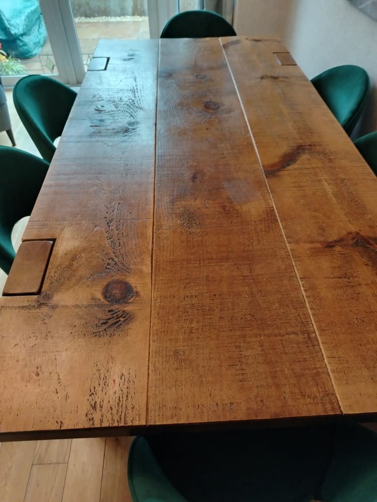 image for Langhorns plank table