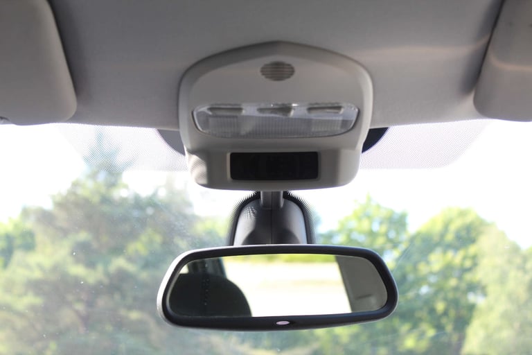 2015 Peugeot 3008 1.6 3008 Active e-HDi Semi-Auto 5dr SUV Diesel Automatic