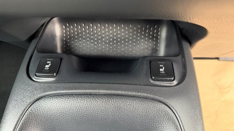 2022 Toyota Corolla 1.8 VVT-i Hybrid Icon 5dr CVT ESTATE PETROL/ELECTRIC Automatic