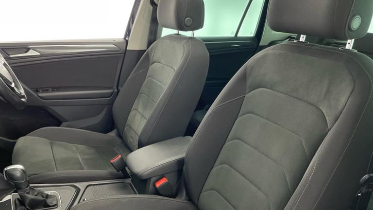 2019 Volkswagen Tiguan 2.0 TDi 150 4Motion SEL 5dr DSG ESTATE DIESEL Automatic