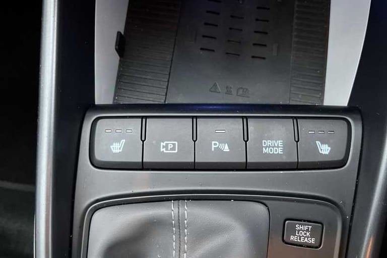 2024 Hyundai BAYON 1.0 T-GDi Ultimate SUV 5dr Petrol DCT Euro 6 (s/s) (100 ps) SUV Petrol Automatic