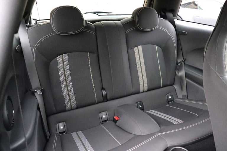 2021 MINI Hatch 1.5 SPORT Hatchback Petrol Manual