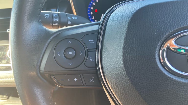 2022 Toyota Corolla 1.8 VVT-i Hybrid Design 5dr CVT Hybrid Hatchback Hatchback Hybrid Automatic