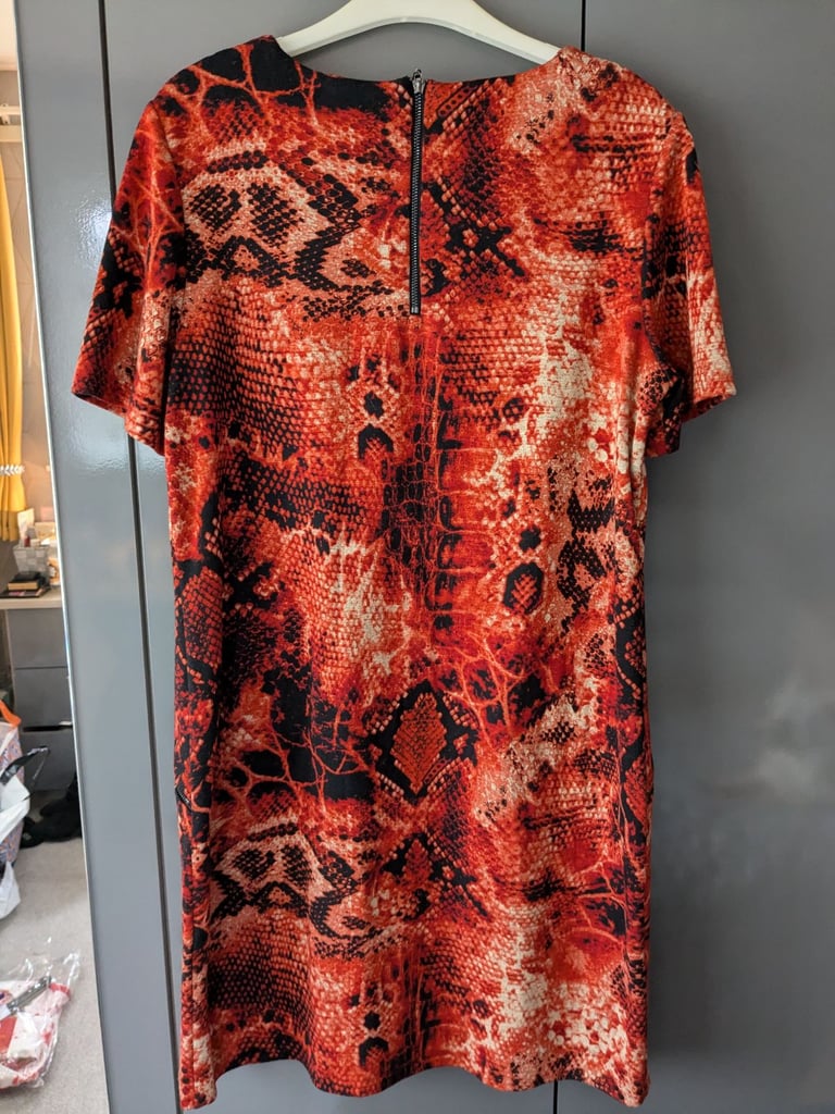 image for Ladies clothes