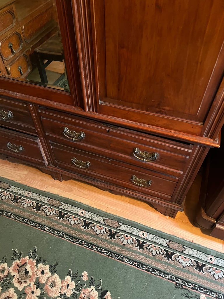Large carved Victorian mahogany wardrobe 