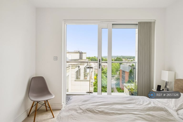 1 bedroom flat in Skerne Road, Kingston Upon Thames, KT2 (1 bed) (#2657326)