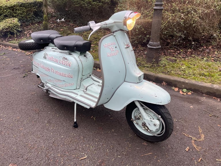 Lambretta Li125 1964 Italian scooter