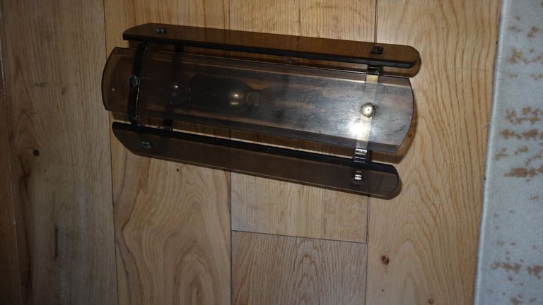 3 set of  Modern  Wall Light Indoor Lighting  can be used  on the wall. .