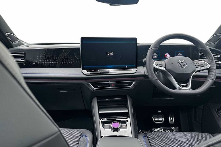 2025 Volkswagen Tiguan 1.5 TSI 272 eHybrid R-Line 5dr DSG ESTATE PETROL/ELECTRIC Automatic