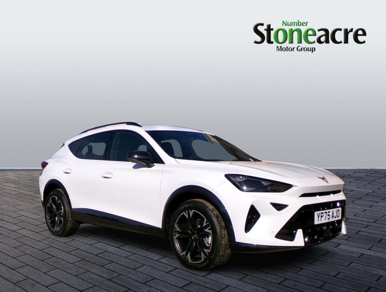 image for 2025 Cupra Formentor 1.5 eHybrid 25.8kWh V1 SUV 5dr Petrol Plug-in Hybrid DSG Euro 6 (s/s) (204 H...